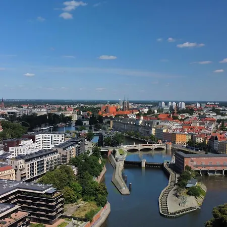 Modern Old Town Apartment Wroclaw