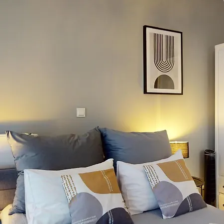 Modern Old Town Apartment Wroclaw